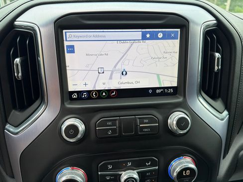 Used 2019 GMC Sierra 1500 SLT w/ SLT Premium Package AWD/4WD image 54