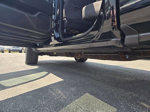 Used 2018 Chevrolet Silverado 1500 LT w/ LT Eassist Package image 5