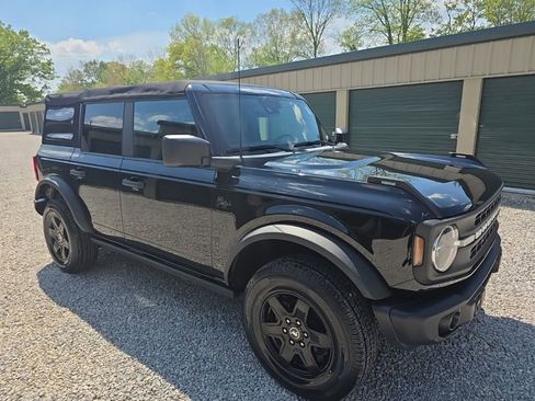 Used 2022 Ford Bronco Black Diamond AWD/4WD image 8