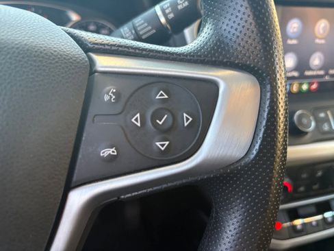 Used 2023 GMC Acadia SLE w/ Driver Convenience Package image 25