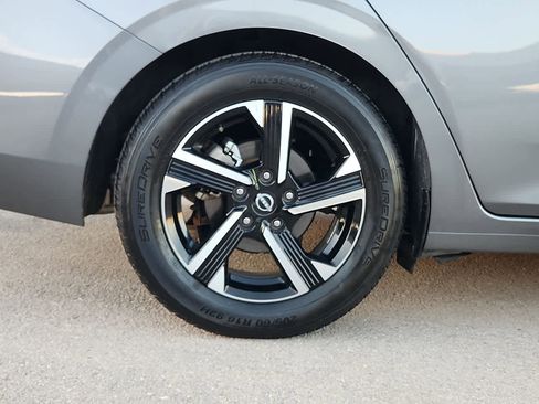 Used 2024 Nissan Sentra SV image 12