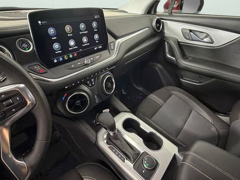 Used 2023 Chevrolet Blazer LT FWD image 19