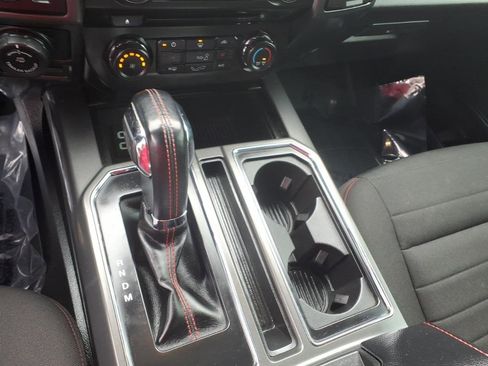 Used 2018 Ford F150 XLT w/ Equipment Group 302A Luxury image 12