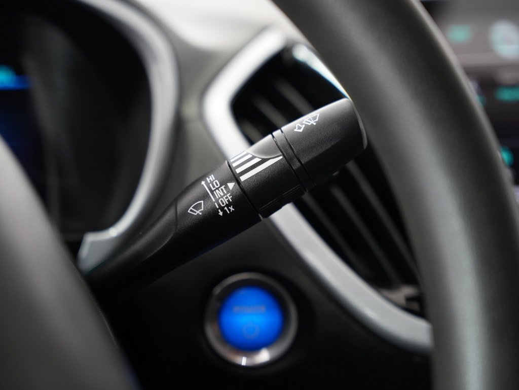 Used 2018 Chevrolet Volt LT FWD image 16