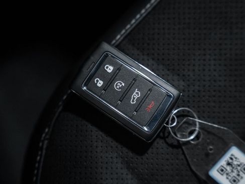 New 2025 Jeep Grand Cherokee Altitude image 42