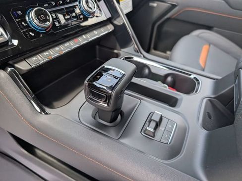 New 2026 GMC Sierra 1500 AT4 w/ AT4 Premium Package AWD/4WD image 23