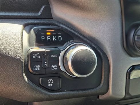 Used 2022 RAM 1500 Big Horn AWD/4WD image 23