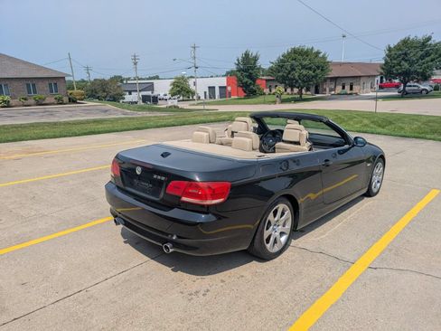 Used 2009 BMW 335i Convertible RWD image 5