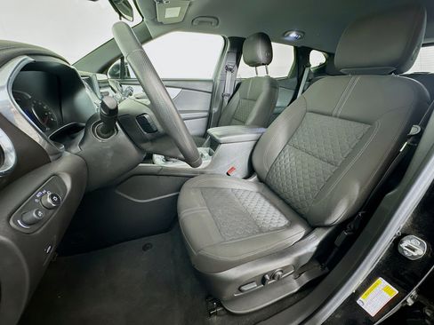 Used 2022 Chevrolet Blazer LT image 13