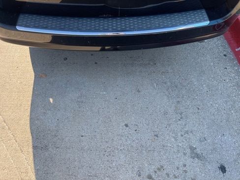 Used 2017 Dodge Grand Caravan SXT image 4