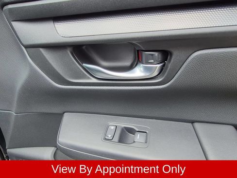 Used 2025 Honda CR-V LX image 33