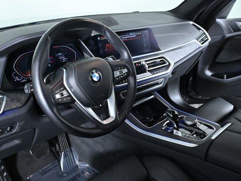 Used 2022 BMW X5 xDrive40i w/ Premium Package image 11