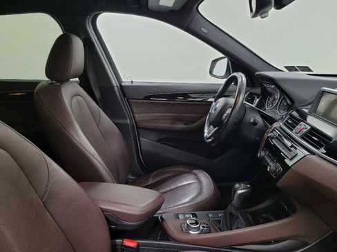 Used 2017 BMW X1 xDrive28i AWD/4WD image 21