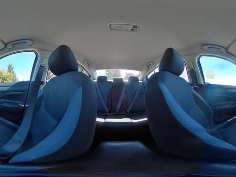 Used 2025 Nissan Versa SV FWD image 39
