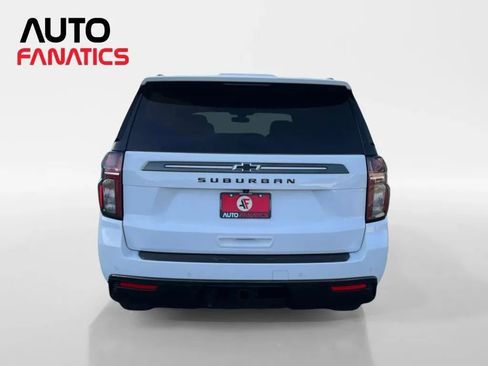Used 2021 Chevrolet Suburban Z71 w/ Luxury Package AWD/4WD image 4