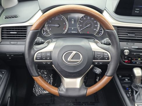 Used 2022 Lexus RX 350L FWD w/ Premium Package image 20
