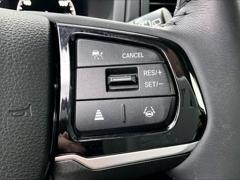 Used 2025 Honda Odyssey Touring image 27