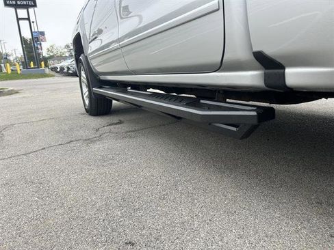 Certified 2018 Chevrolet Silverado 1500 LT w/ All Star Edition image 32