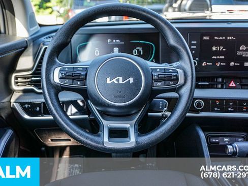 Used 2025 Kia Sportage LX FWD image 28