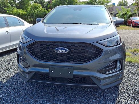 Used 2022 Ford Edge ST-Line w/ Class II Trailer Tow Package image 3