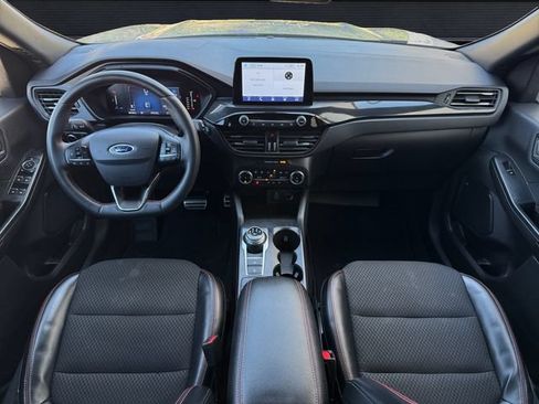 Certified 2024 Ford Escape ST-Line AWD/4WD image 10
