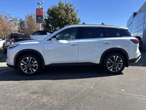 Certified 2025 INFINITI QX60 Luxe w/ Cargo Package image 7