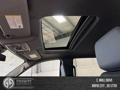 New 2026 GMC Sierra 1500 SLT w/ SLT Premium Plus Package image 21