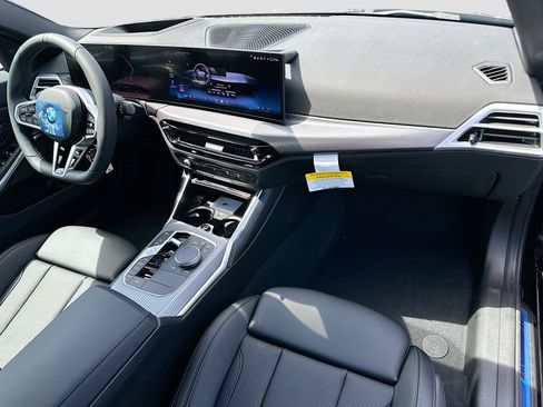 New 2026 BMW 330i Sedan w/ M Sport Package RWD image 23