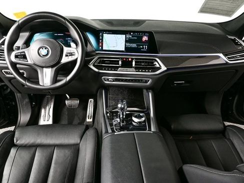 Used 2022 BMW X6 M50i w/ Executive Package image 18