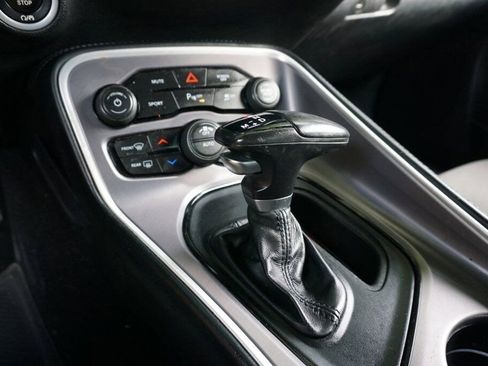 Used 2022 Dodge Challenger GT w/ Driver Convenience Group image 19