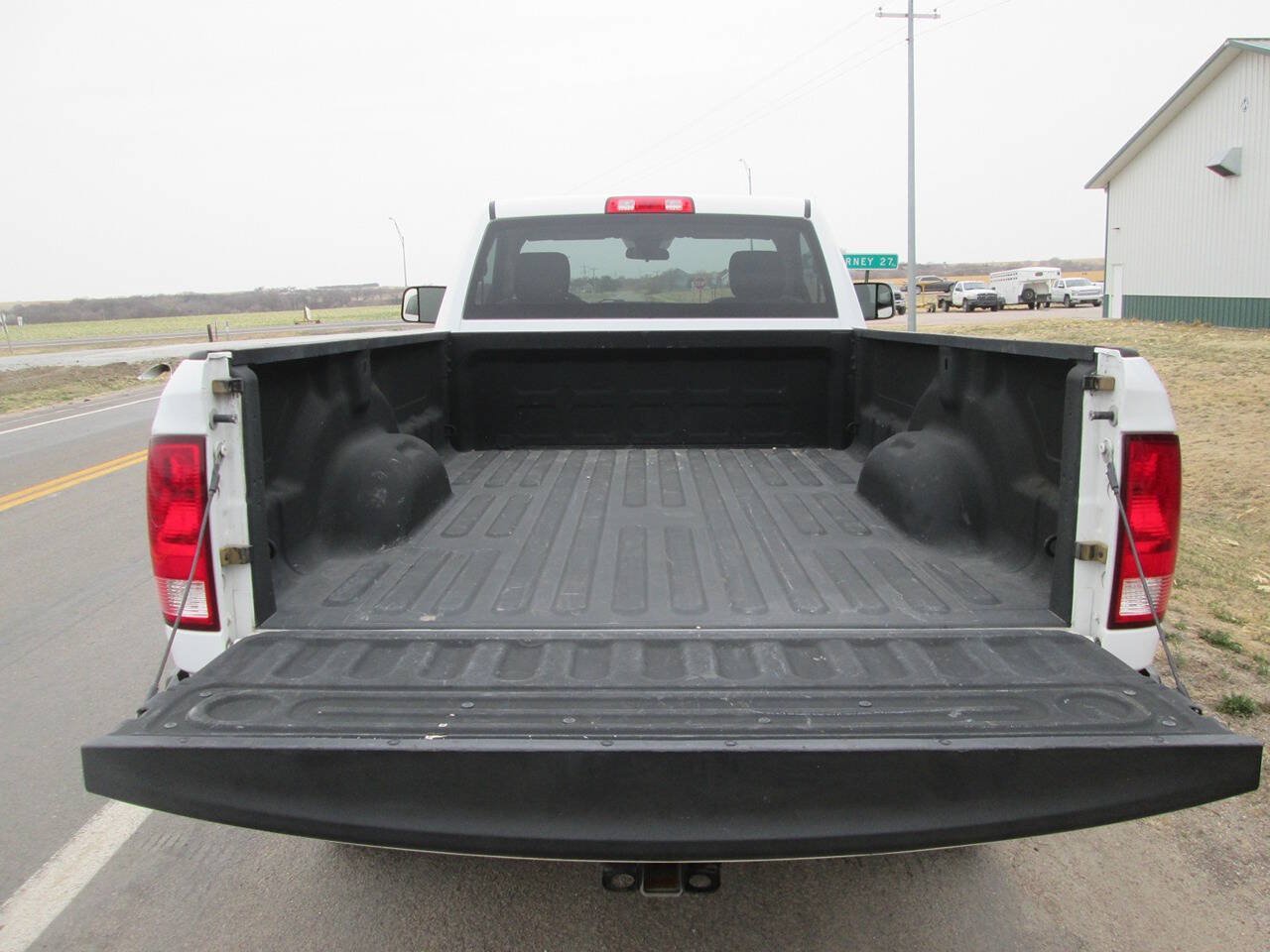 Used 2018 RAM 2500 Tradesman w/ Power & Remote Entry Group AWD/4WD image 4