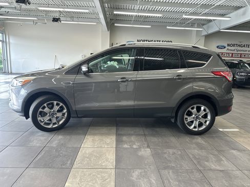 Used 2014 Ford Escape Titanium w/ Equipment Group 401A image 14