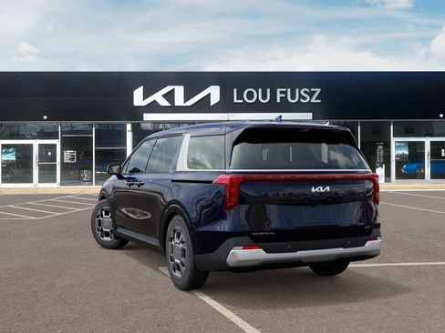 New 2026 Kia Carnival EX image 4