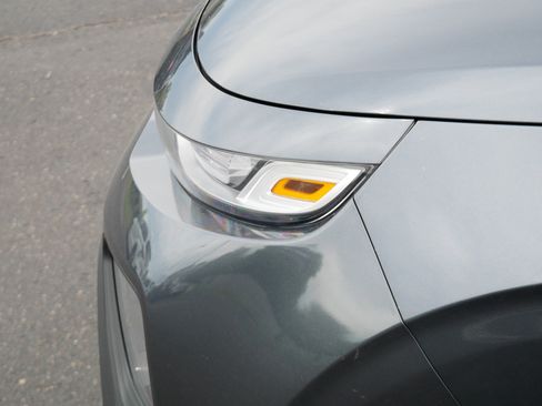 Used 2020 Kia Soul S FWD image 16
