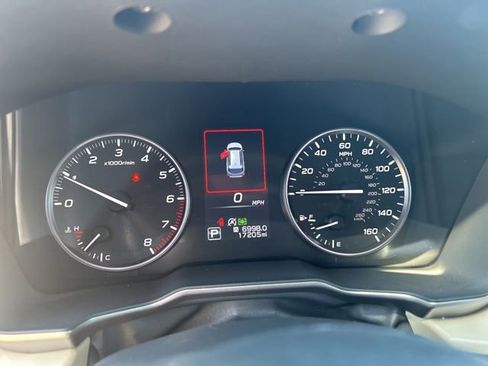 Used 2025 Subaru Outback Limited w/ Popular Package #2 AWD/4WD image 5