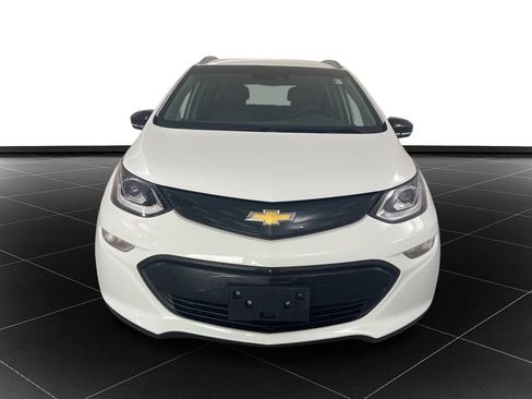 Used 2018 Chevrolet Bolt Premier w/ Driver Confidence II Package image 8