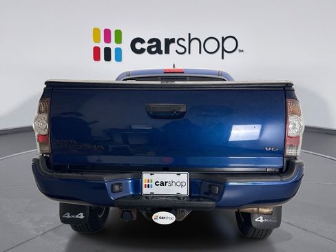 Used 2014 Toyota Tacoma 4x4 Double Cab w/ TRD Sport Package image 4