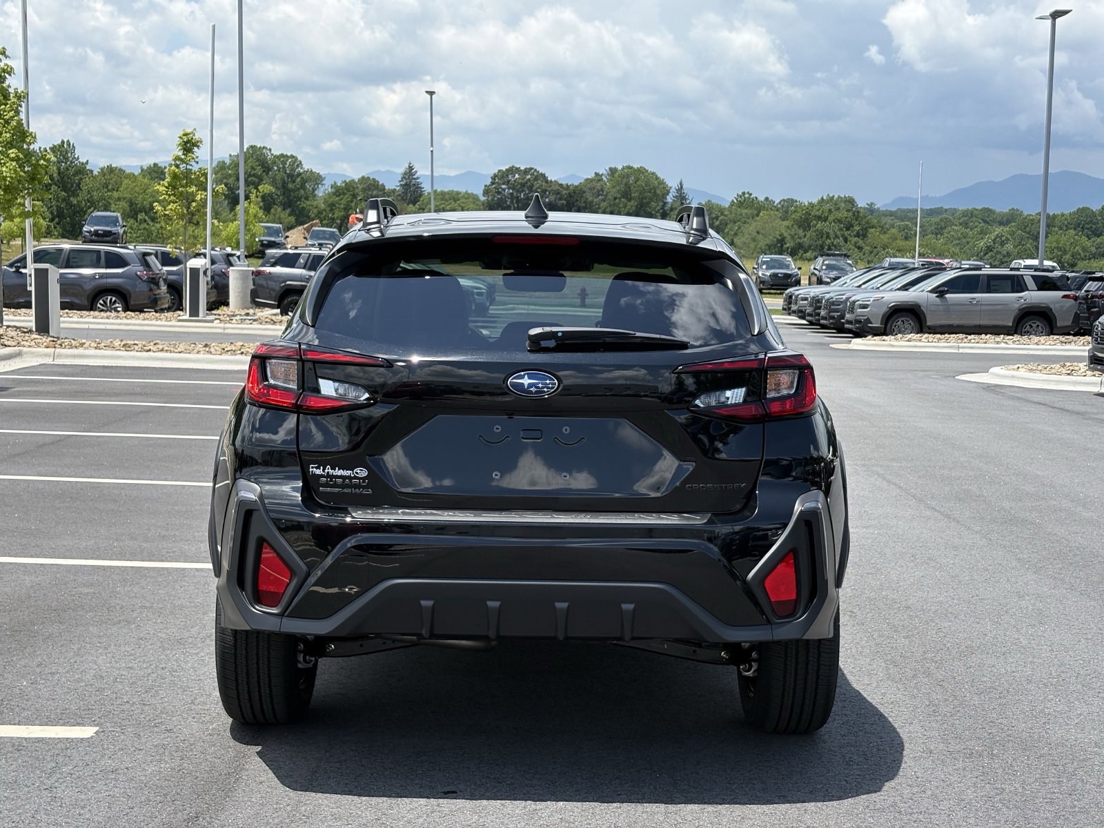 New 2026 Subaru Crosstrek 2.5i Limited w/ Popular Package #3A AWD/4WD image 8