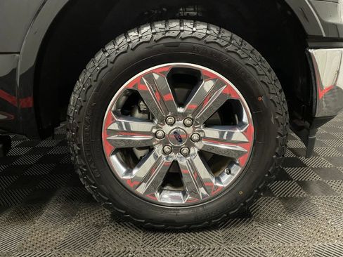 Used 2020 Ford F150 Lariat w/ Equipment Group 502A Luxury image 23