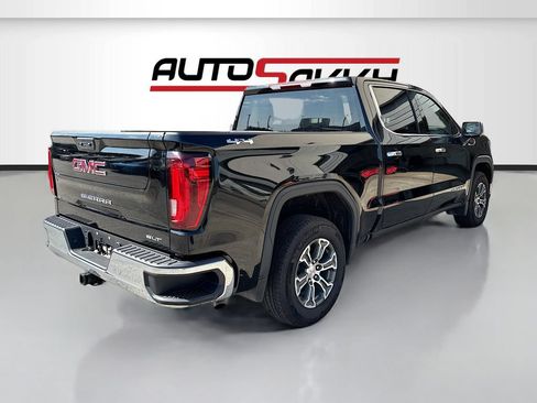 Used 2025 GMC Sierra 1500 SLT AWD/4WD image 7