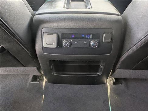 Used 2020 Chevrolet Tahoe LT AWD/4WD image 14