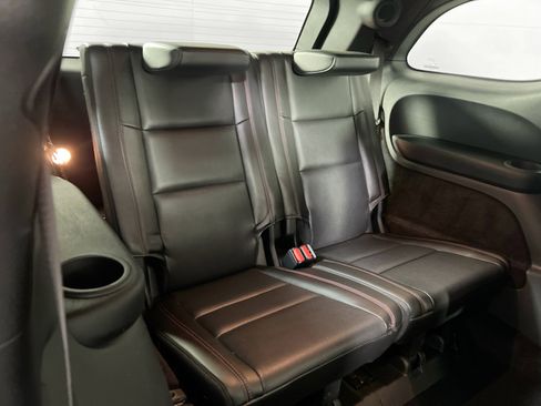 Used 2022 Dodge Durango R/T w/ Blacktop Package image 28