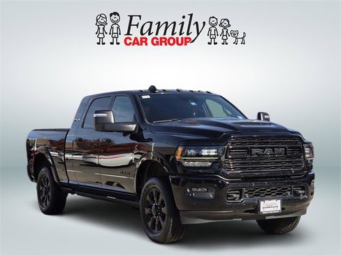 Used 2024 RAM 2500 Limited image 2