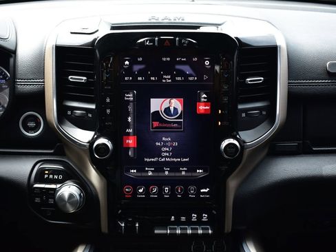 Used 2019 RAM 1500 Laramie AWD/4WD image 34