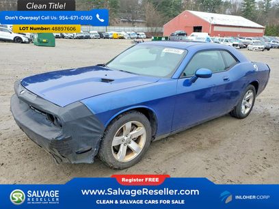 Used 2010 Dodge Challenger SE