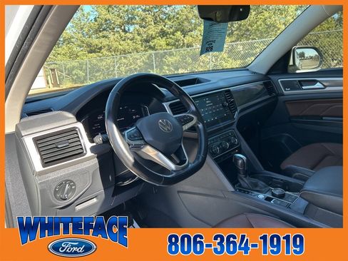 Used 2021 Volkswagen Atlas SEL Premium image 15