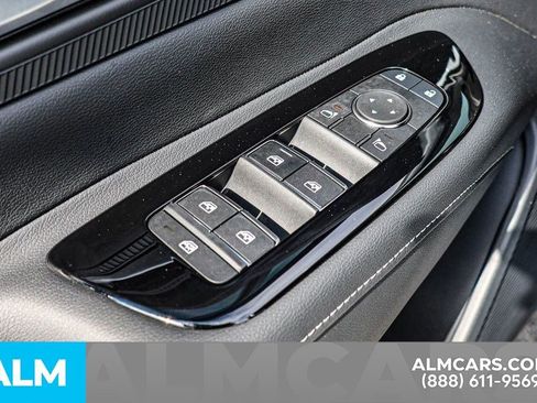 Certified 2025 Nissan Murano SV image 84