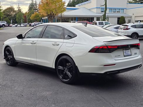 Certified 2025 Honda Accord Sport image 27