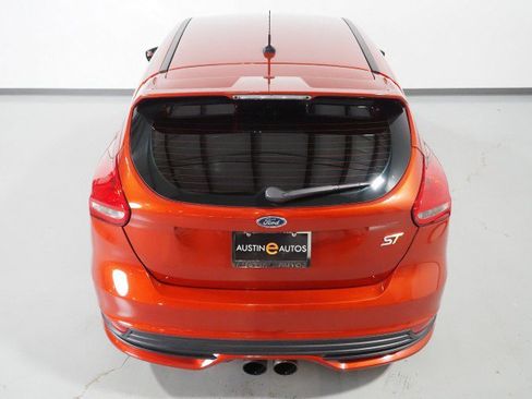 Used 2018 Ford Focus ST image 6