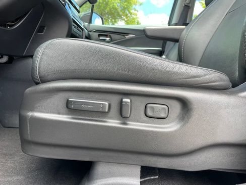 Used 2022 Honda Pilot Elite image 25